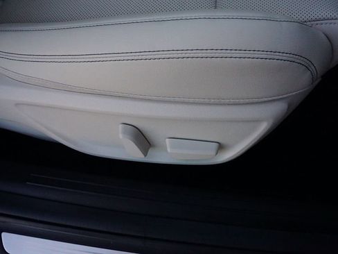 Certified 2026 Genesis G70 2.5T image 22