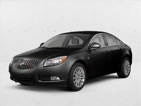 Used 2012 Buick Regal Premium image 1