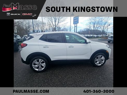 Used 2024 Buick Encore GX Preferred AWD/4WD image 7
