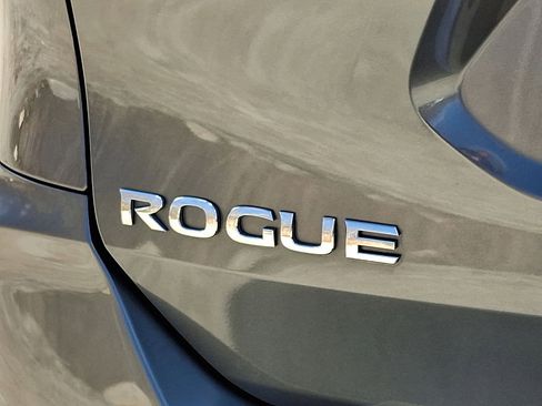 Used 2020 Nissan Rogue SL AWD/4WD image 24
