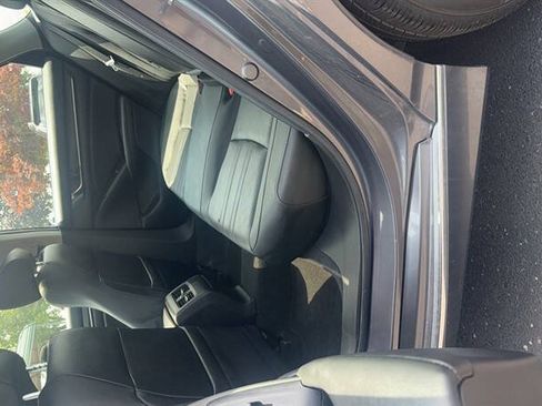Used 2019 Honda Accord EX-L image 10