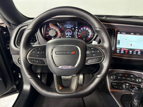 Used 2021 Dodge Challenger R/T w/ Performance Handling Group RWD image 15
