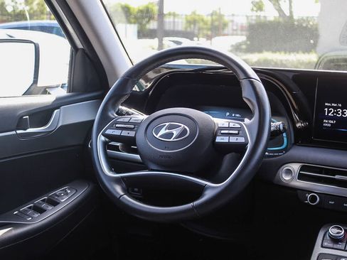 Used 2023 Hyundai Palisade SEL image 19