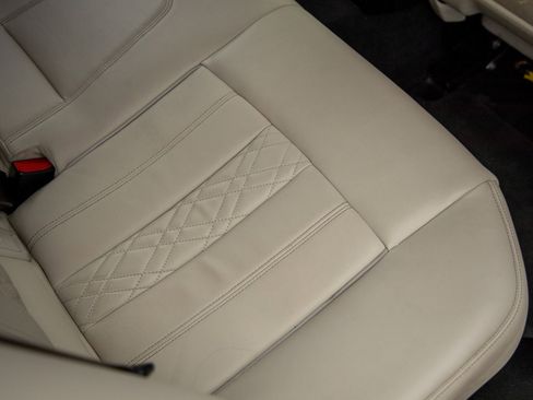 Used 2018 BMW 530i image 35