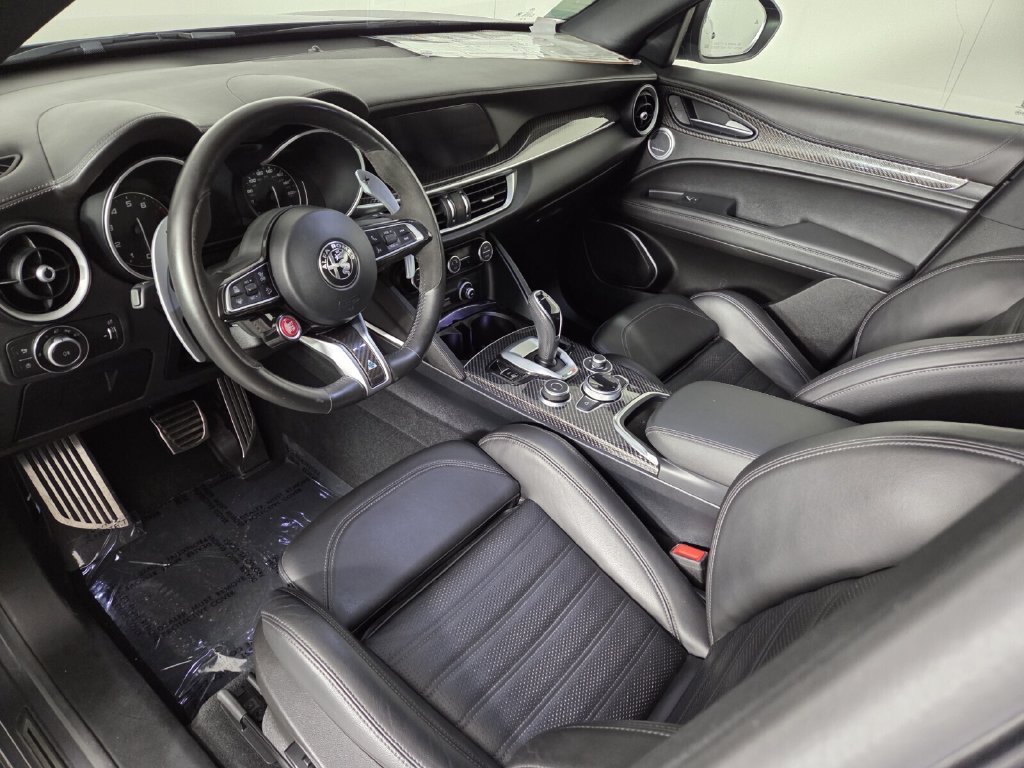 Used 2022 Alfa Romeo Stelvio Quadrifoglio w/ Active Assist Plus Package AWD/4WD image 12