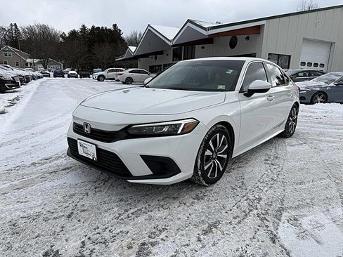 Used 2022 Honda Civic EX image 1