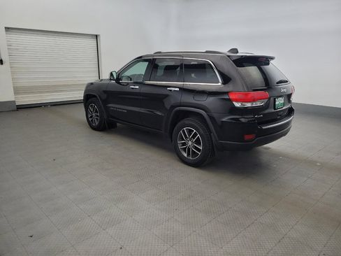 Used 2017 Jeep Grand Cherokee Limited AWD/4WD image 3