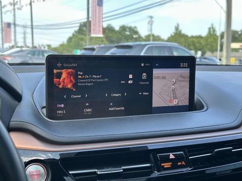 Used 2022 Acura MDX SH-AWD w/ Technology Package image 16