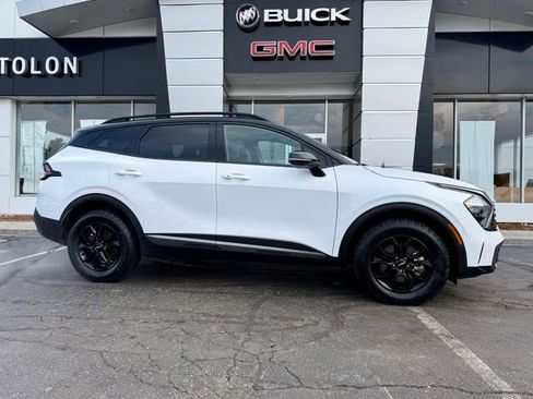 Used 2023 Kia Sportage X-Pro image 1