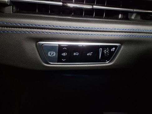 New 2026 Cadillac Escalade IQ Luxury 1 AWD/4WD image 9