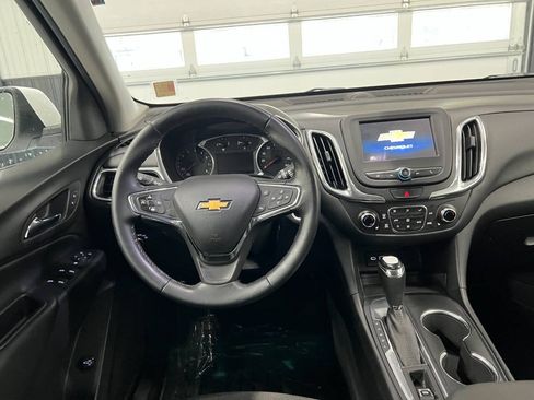 Used 2019 Chevrolet Equinox LT FWD image 8