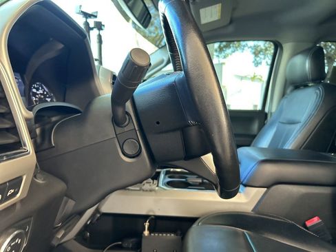 Used 2021 Ford F250 Lariat w/ Lariat Ultimate Package image 42