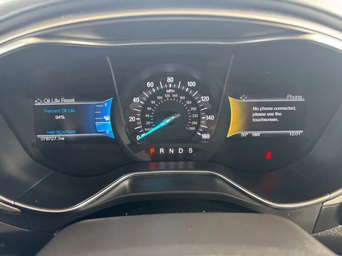 Used 2016 Ford Fusion SE image 11