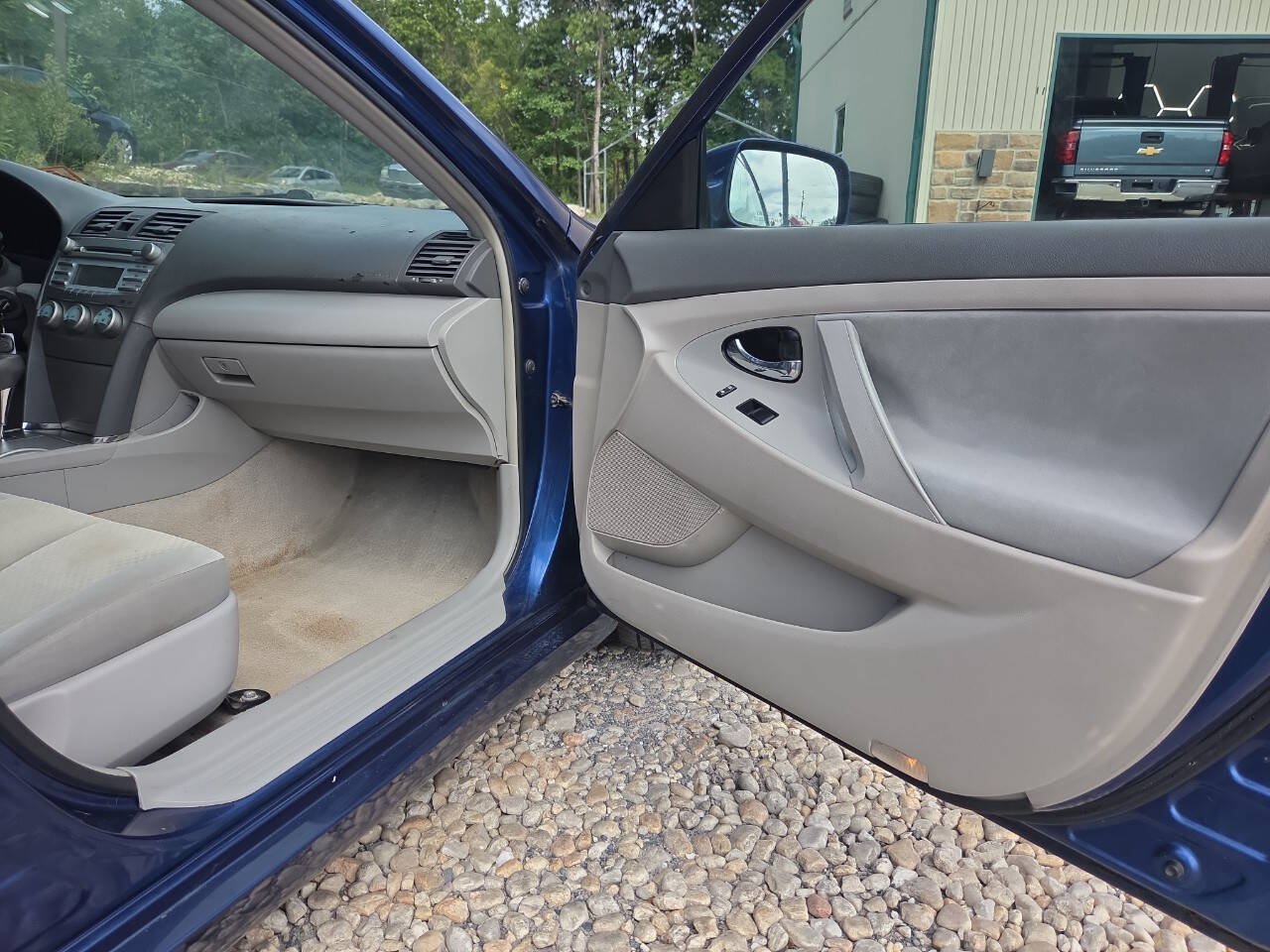Used 2009 Toyota Camry LE FWD image 20