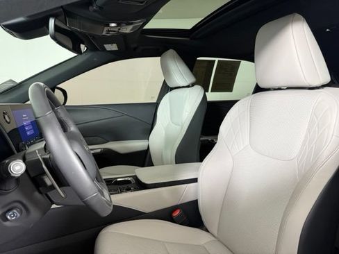 Used 2024 Lexus RX 350 Premium w/ Accessory Package (Z1) AWD/4WD image 5