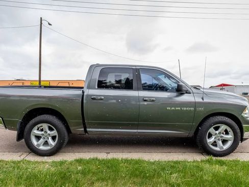 Used 2012 RAM 1500 Big Horn w/ Remote Start & Security Group AWD/4WD image 4