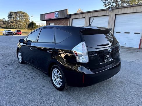 Used 2012 Toyota Prius V Two FWD image 10