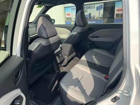 Used 2026 Subaru Forester Premium w/ Base/Premium Plus Package AWD/4WD image 25