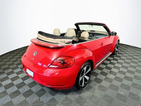 Used 2013 Volkswagen Beetle Turbo FWD image 29