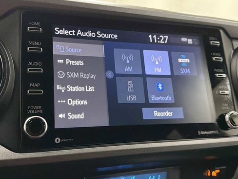 Certified 2023 Toyota Tacoma TRD Off-Road w/ Technology Package AWD/4WD image 18