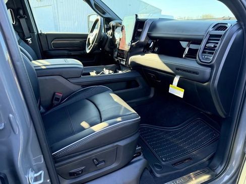 New 2026 RAM 2500 Limited AWD/4WD image 23