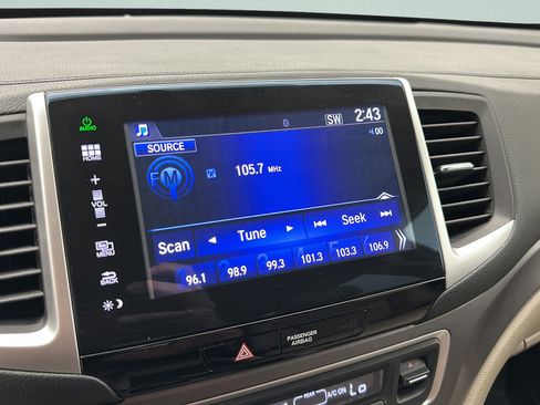 Used 2016 Honda Pilot EX-L image 21