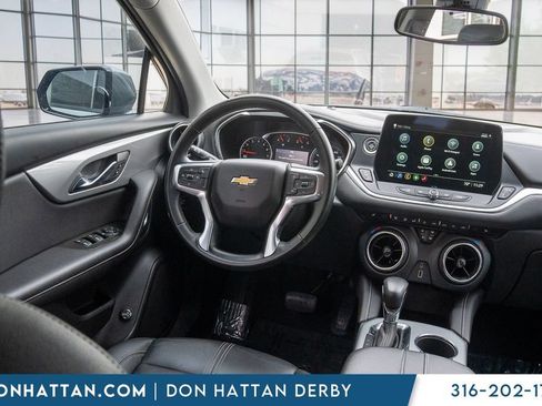 Used 2023 Chevrolet Blazer LT FWD image 17