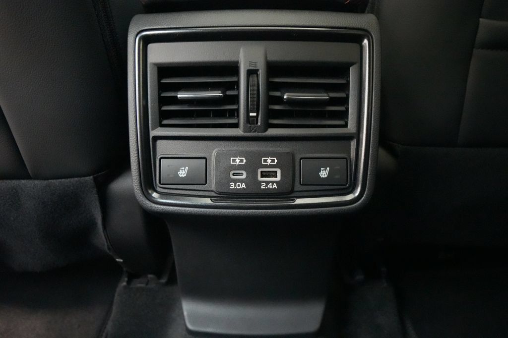 Used 2026 Subaru Forester Touring AWD/4WD image 28