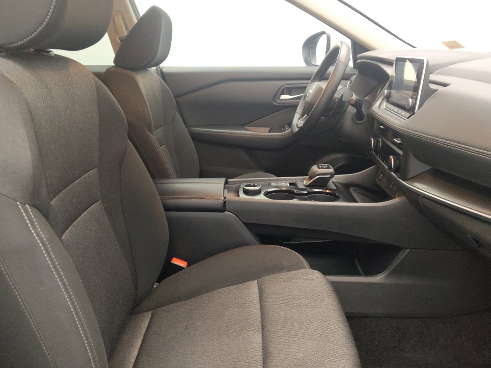 Used 2025 Nissan Rogue SV AWD/4WD image 21