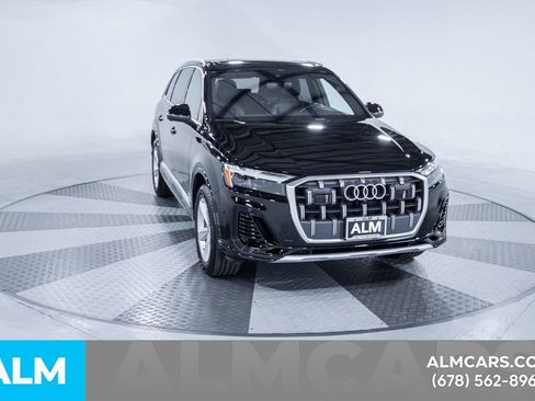 Used 2025 Audi Q7 3.0T Premium image 15