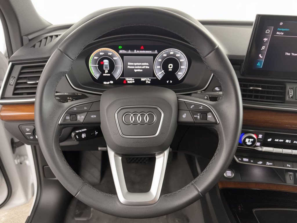 Used 2024 Audi Q5 e Premium w/ Convenience Package AWD/4WD image 10