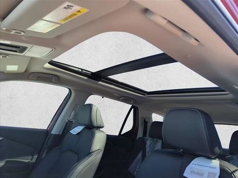 New 2025 Honda Pilot Touring image 15