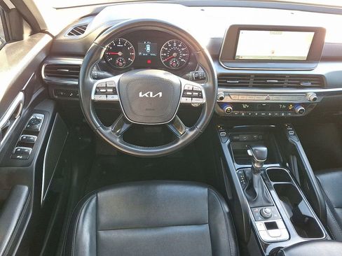 Certified 2022 Kia Telluride S image 13