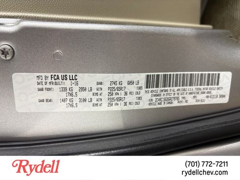 Used 2016 Chrysler Town & Country Touring image 23