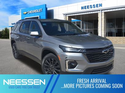 Used 2023 Chevrolet Traverse RS