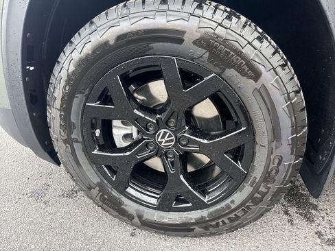 New 2026 Volkswagen Atlas Peak Edition AWD/4WD image 8