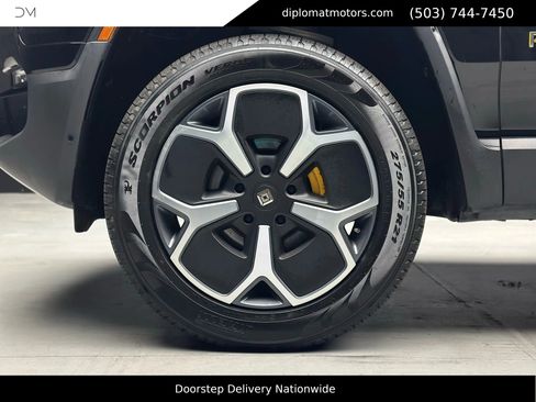 Used 2022 Rivian R1T Launch Edition image 35