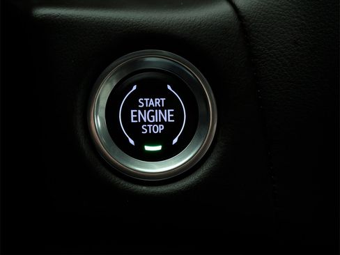 Used 2023 GMC Yukon SLT image 19