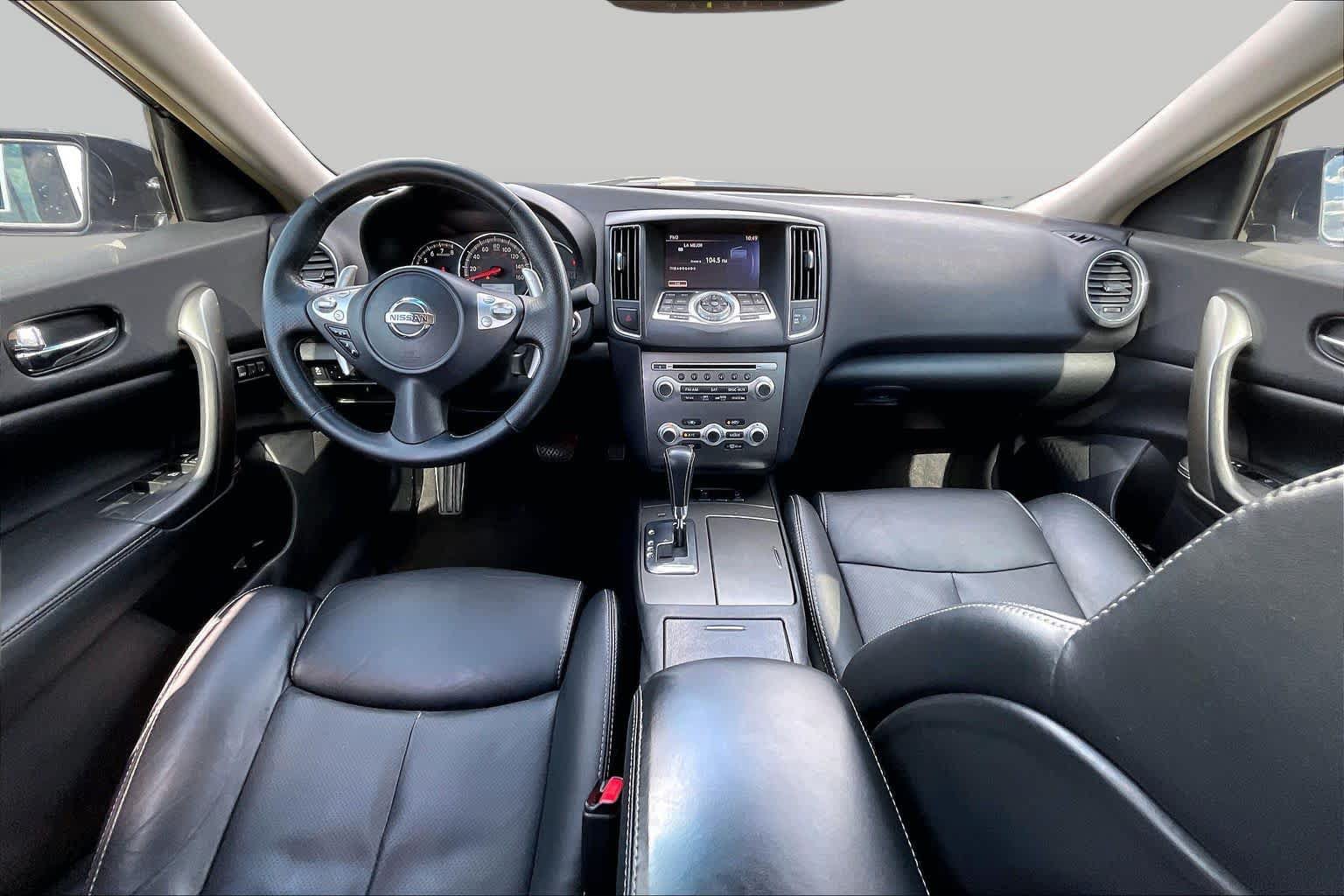 Used 2014 Nissan Maxima 3.5 SV w/ Sport Package FWD image 16