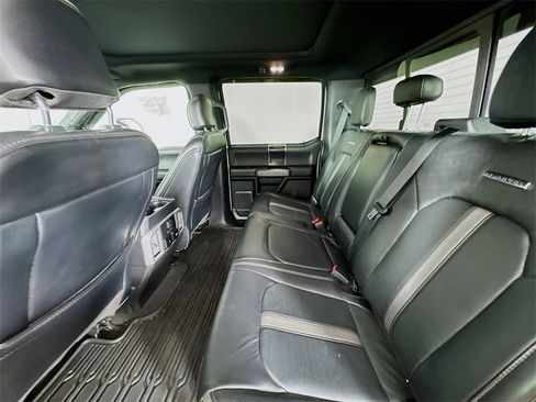 Used 2020 Ford F350 Platinum w/ FX4 Off-Road Package image 26
