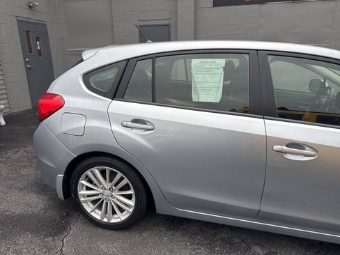Used 2012 Subaru Impreza 2.0i Premium AWD/4WD image 9