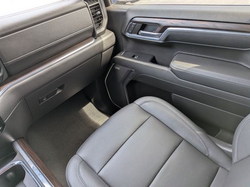 Used 2023 GMC Sierra 1500 SLT w/ SLT Premium Plus Package image 16