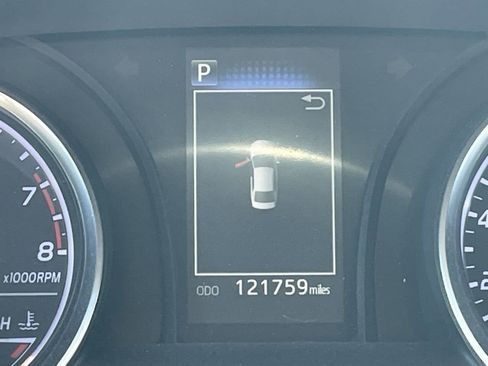 Used 2019 Toyota Camry SE image 7