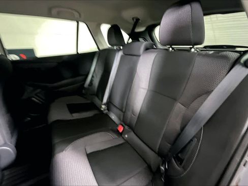 Used 2025 Subaru Outback image 17