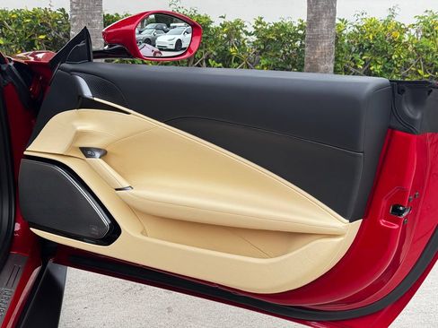Used 2024 Ferrari Roma Spider RWD image 28