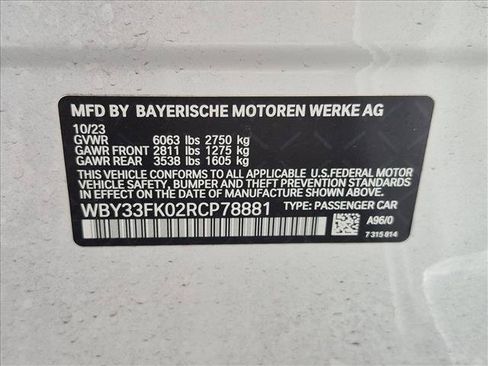 Used 2024 BMW i5 eDrive40i w/ M Sport Package RWD image 26