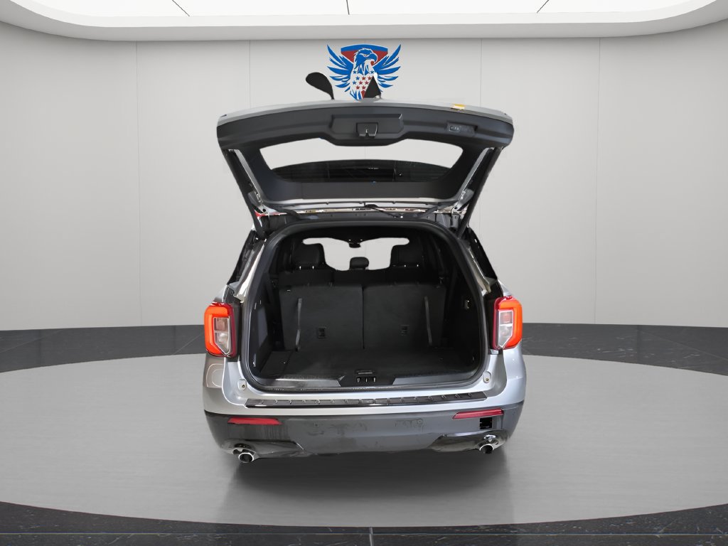 Used 2023 Ford Explorer ST-Line AWD/4WD image 9