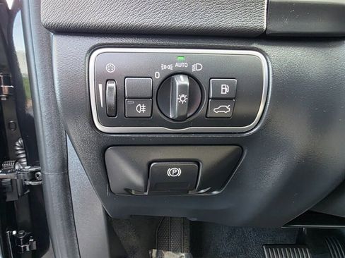 Used 2017 Volvo S60 T5 Inscription Platinum image 44