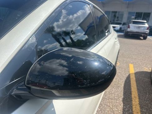 Used 2025 Nissan Altima 2.5 SR w/ SR Premium Package image 9