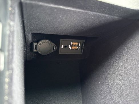 Used 2018 Lexus ES 350 w/ Navigation System Package image 25